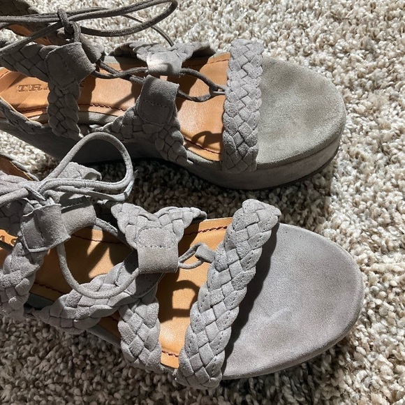 Trask Suede Wedge Platform Sandals Grey Toupe - Picture 7 of 11